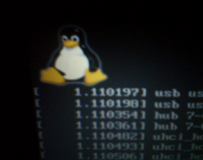 Linux: Como inserir o Tux/TuxDebian durante o boot do Debian